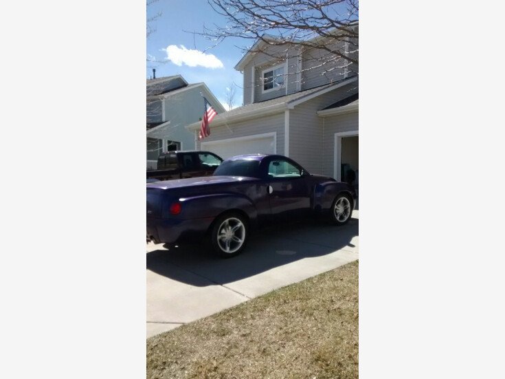 Thumbnail Photo undefined for 2004 Chevrolet SSR